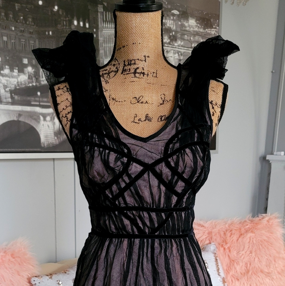 Cynthia Rowley very unique and beautiful Dress